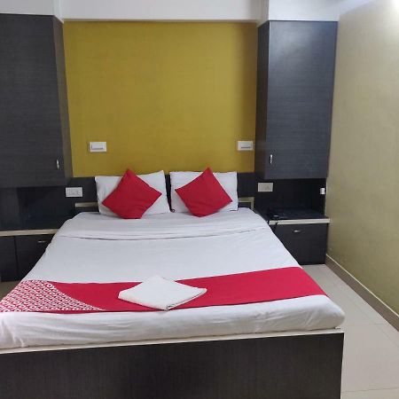 Hotel Jagat Siliguri Zewnętrze zdjęcie